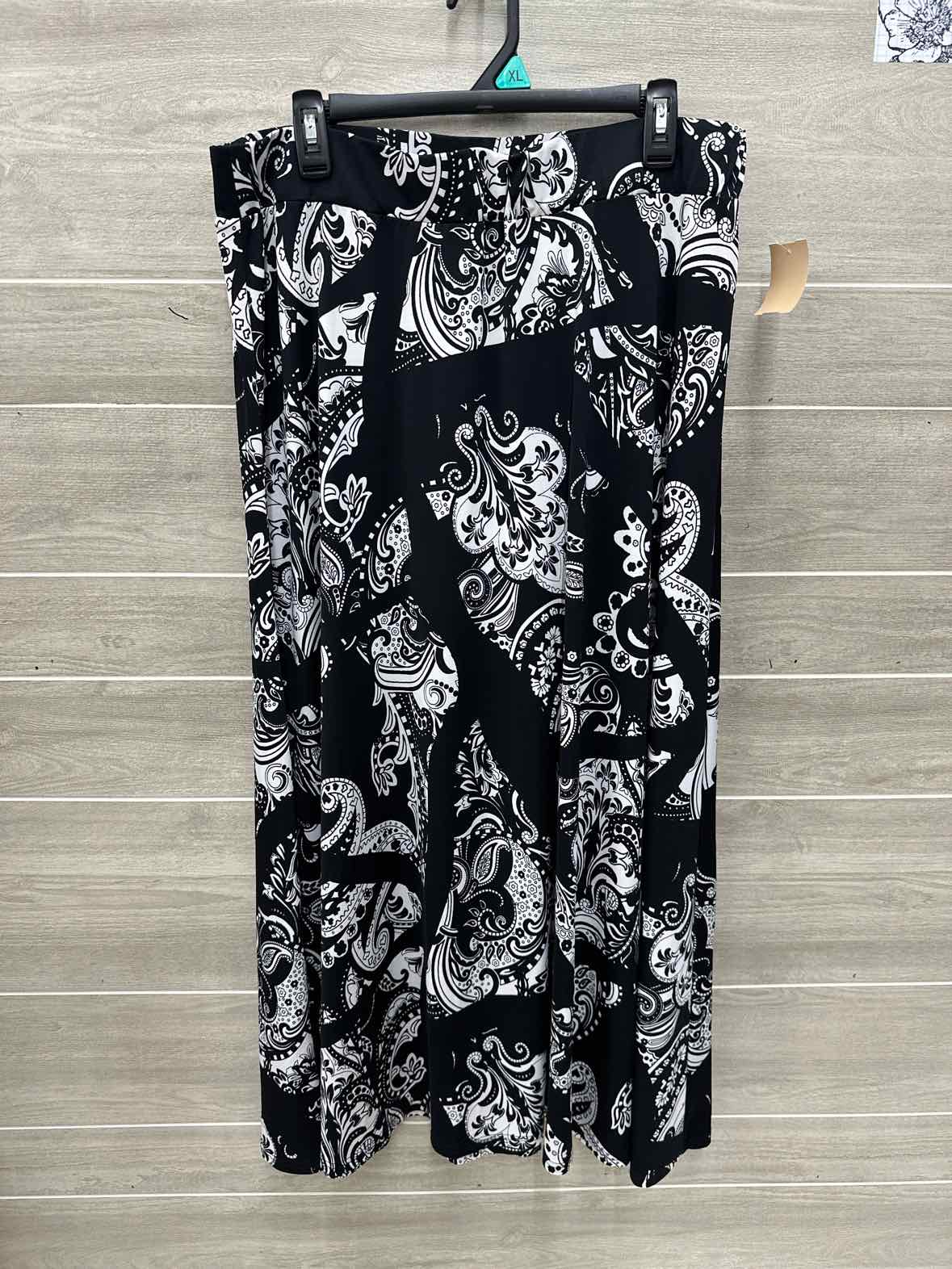 Roz & Ali Black Womens Size 1X Skirt