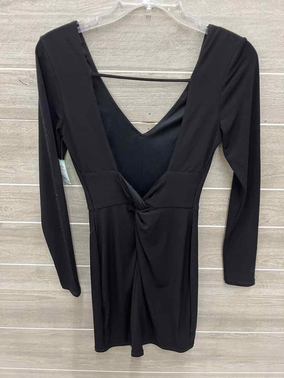 Crystal Doll Size 2/4 Black Junior Dress