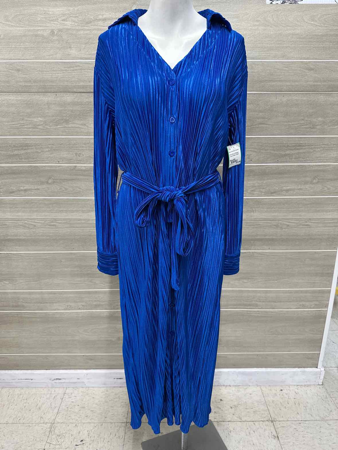 Size 6/8 Blue Womens Dress