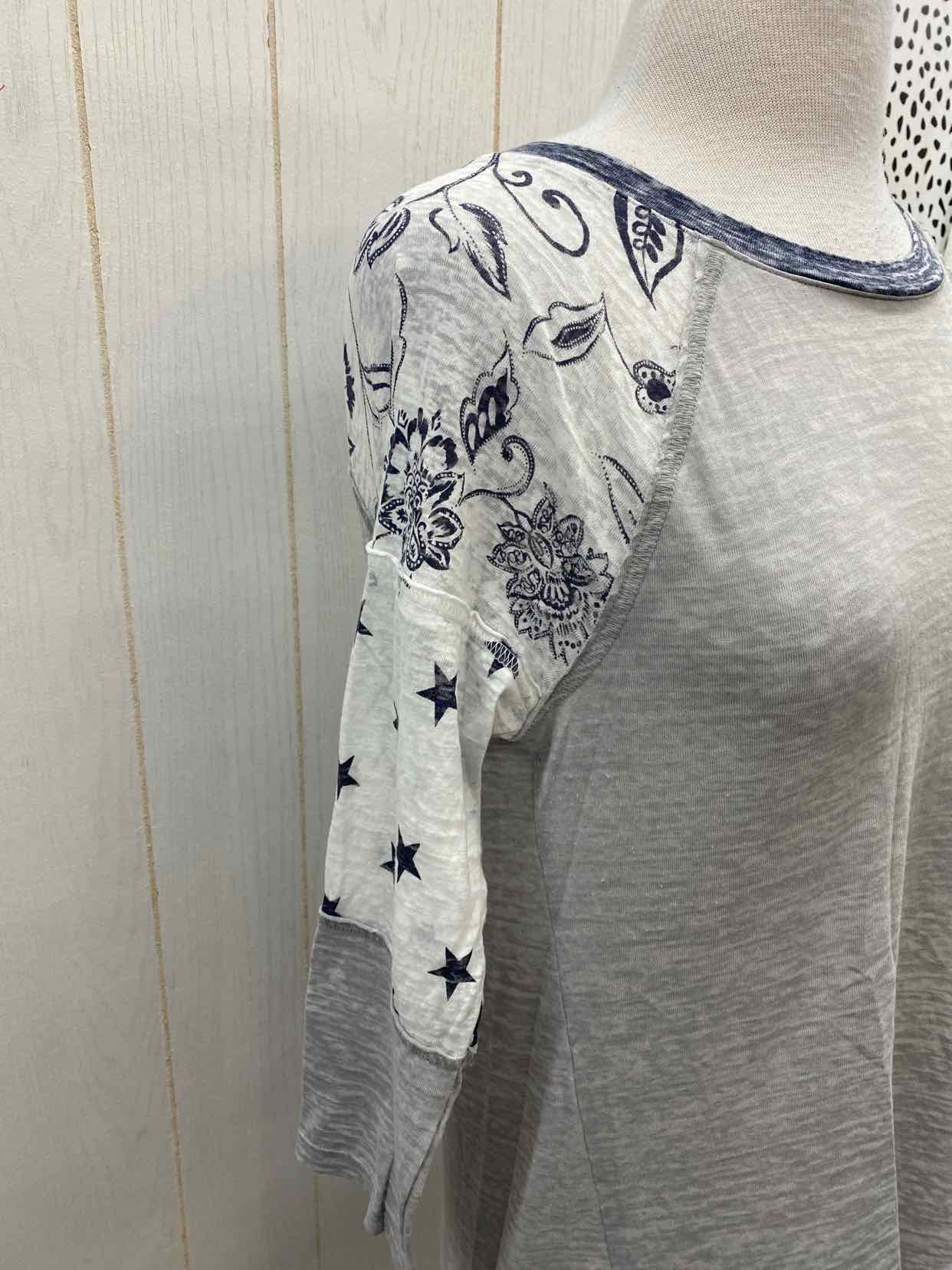 Maurices Gray Womens Size Small Shirt