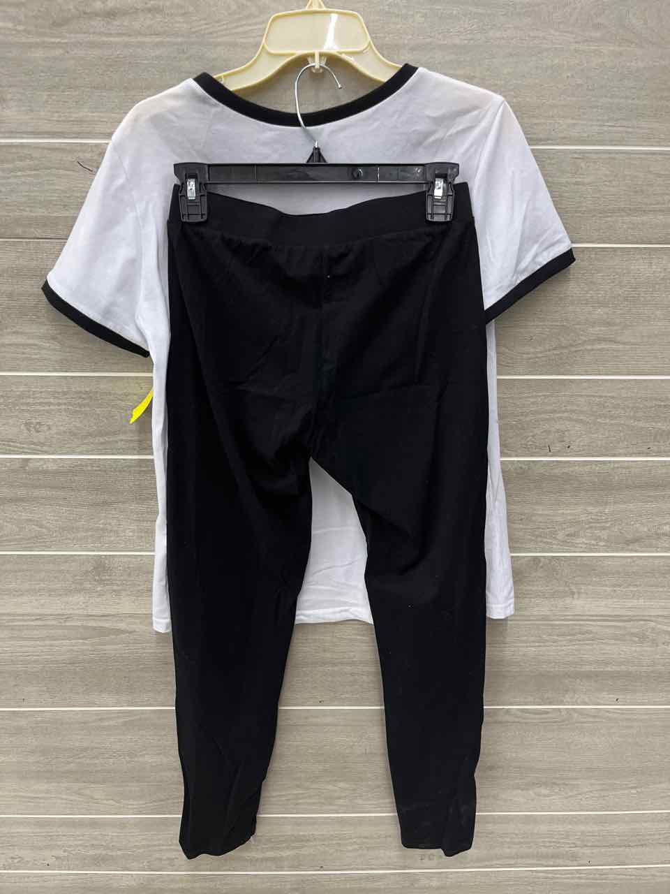 ModCloth Size M White Womens Pant Set
