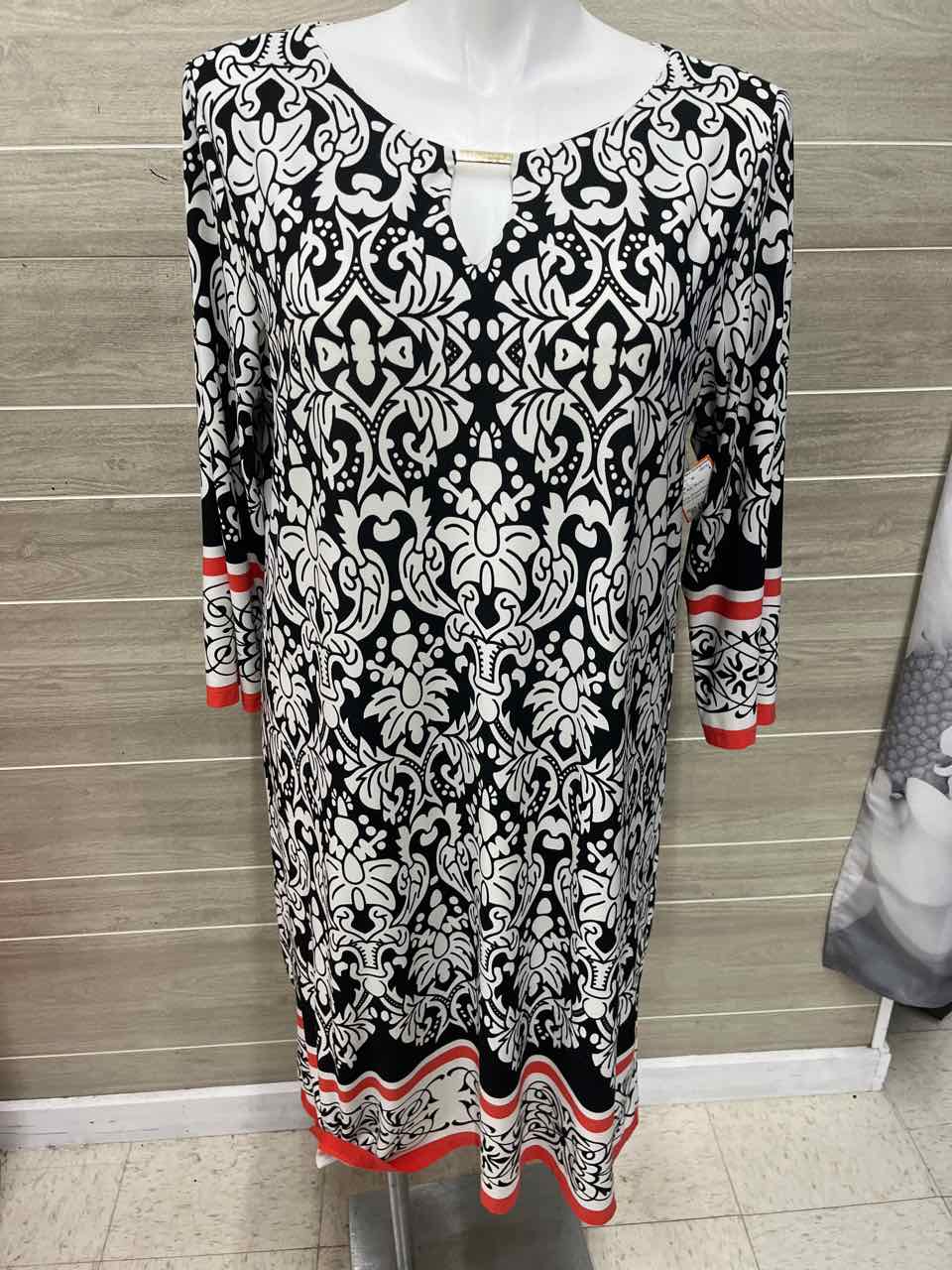 HAANI Size 2X Black Plus Dress