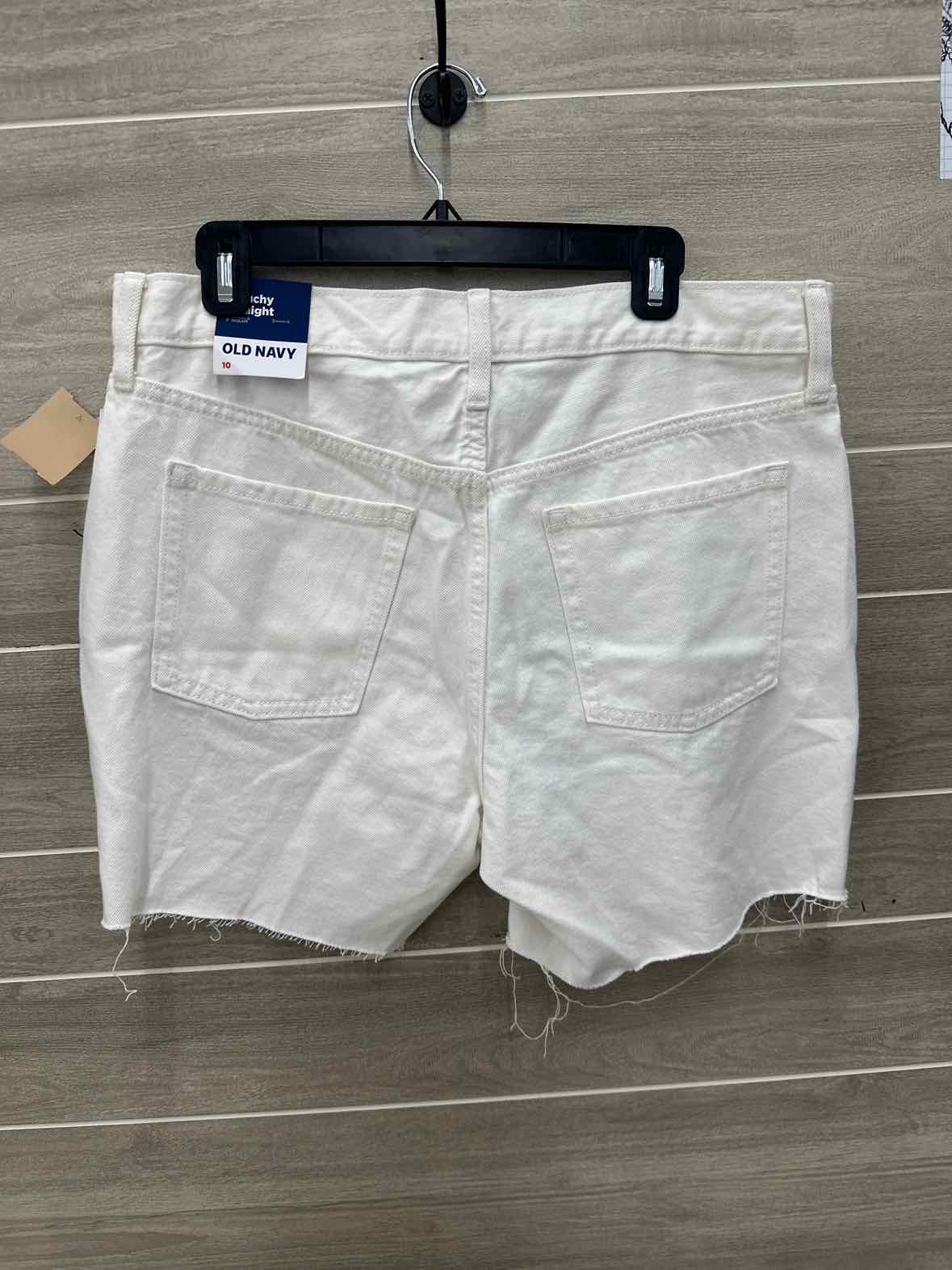 Old Navy White Womens Size 10 Shorts