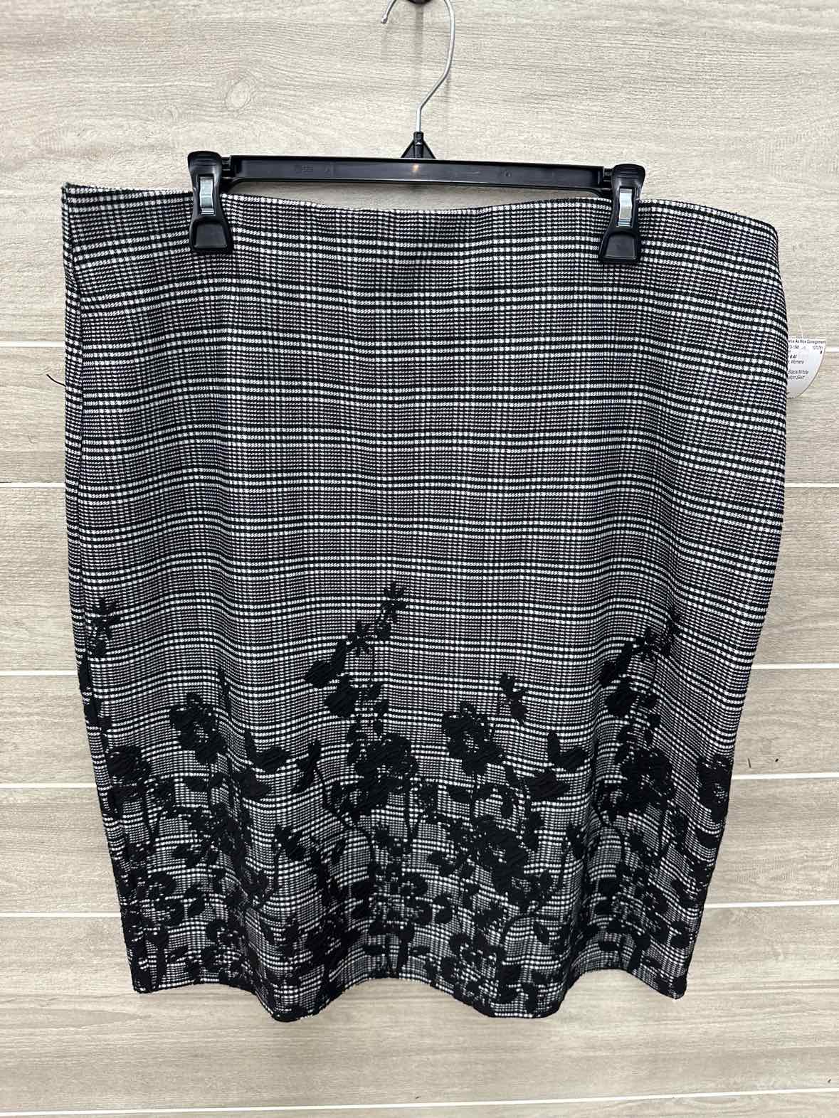 Roz & Ali Black Womens Size 1X Skirt