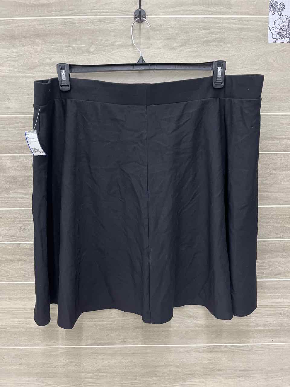 Torrid Size 4X Black Plus Skirt