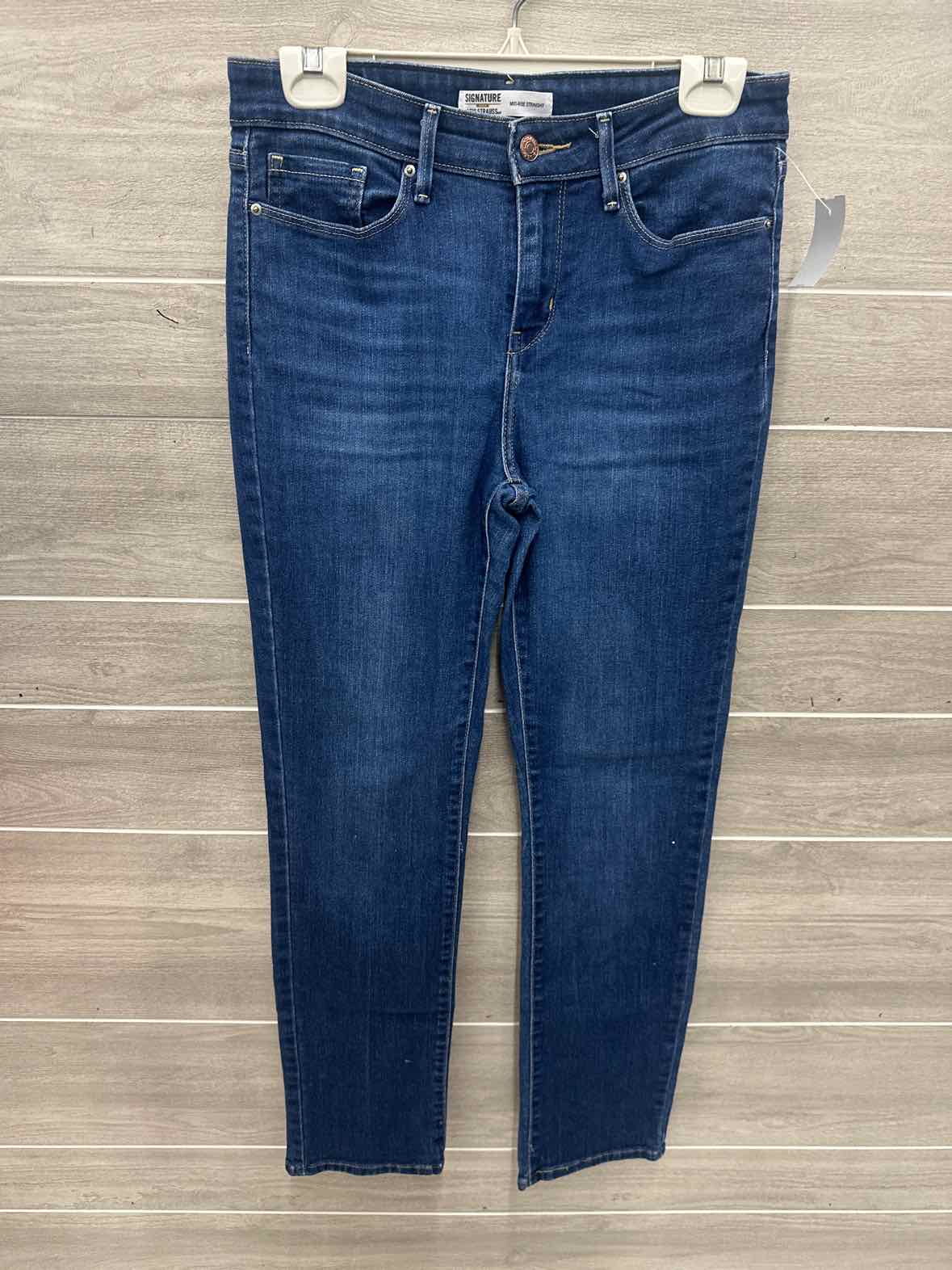 Levis Signature Size 6 Blue Womens Jeans