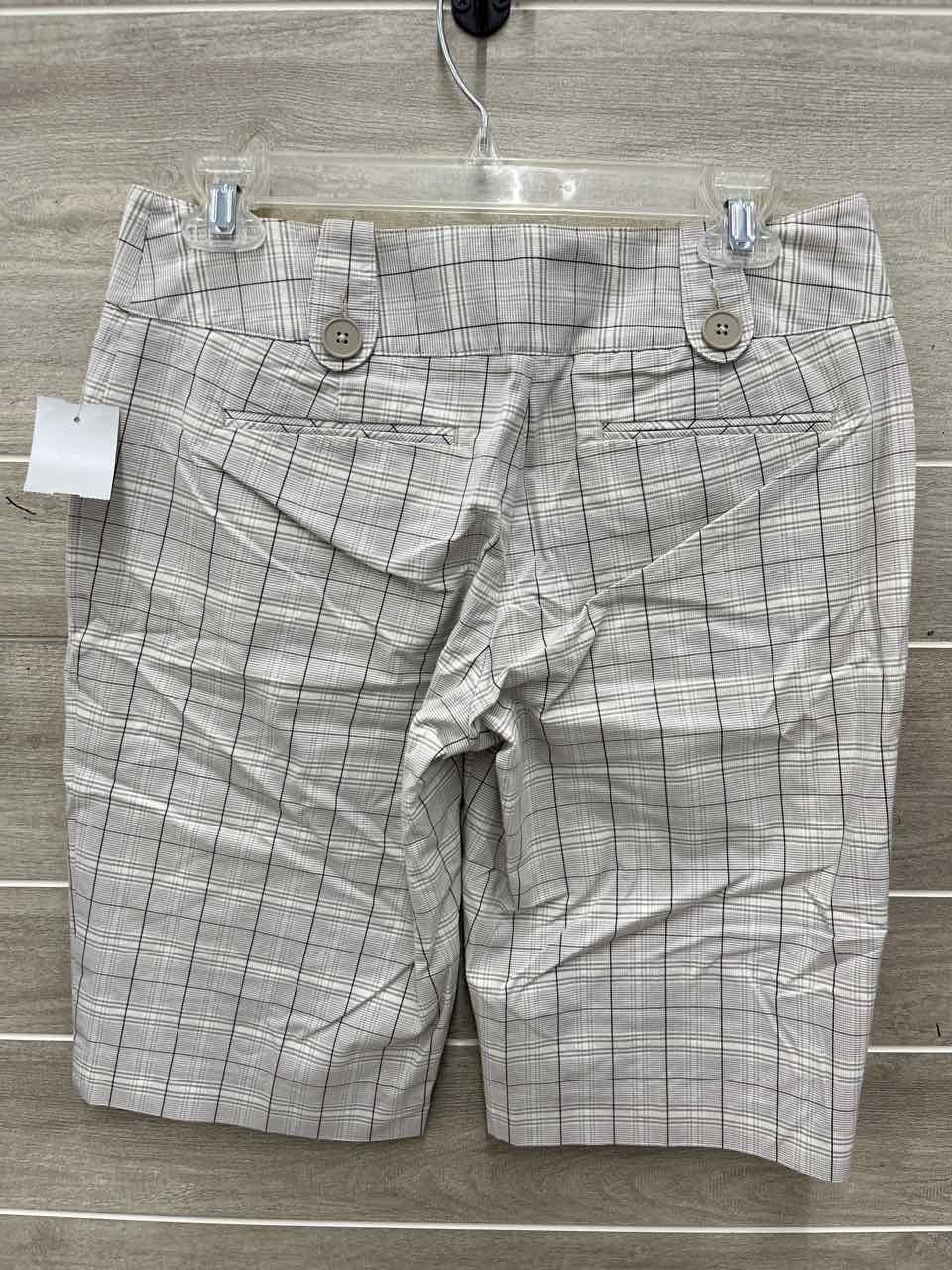 Express Size 4 Tan Womens Shorts