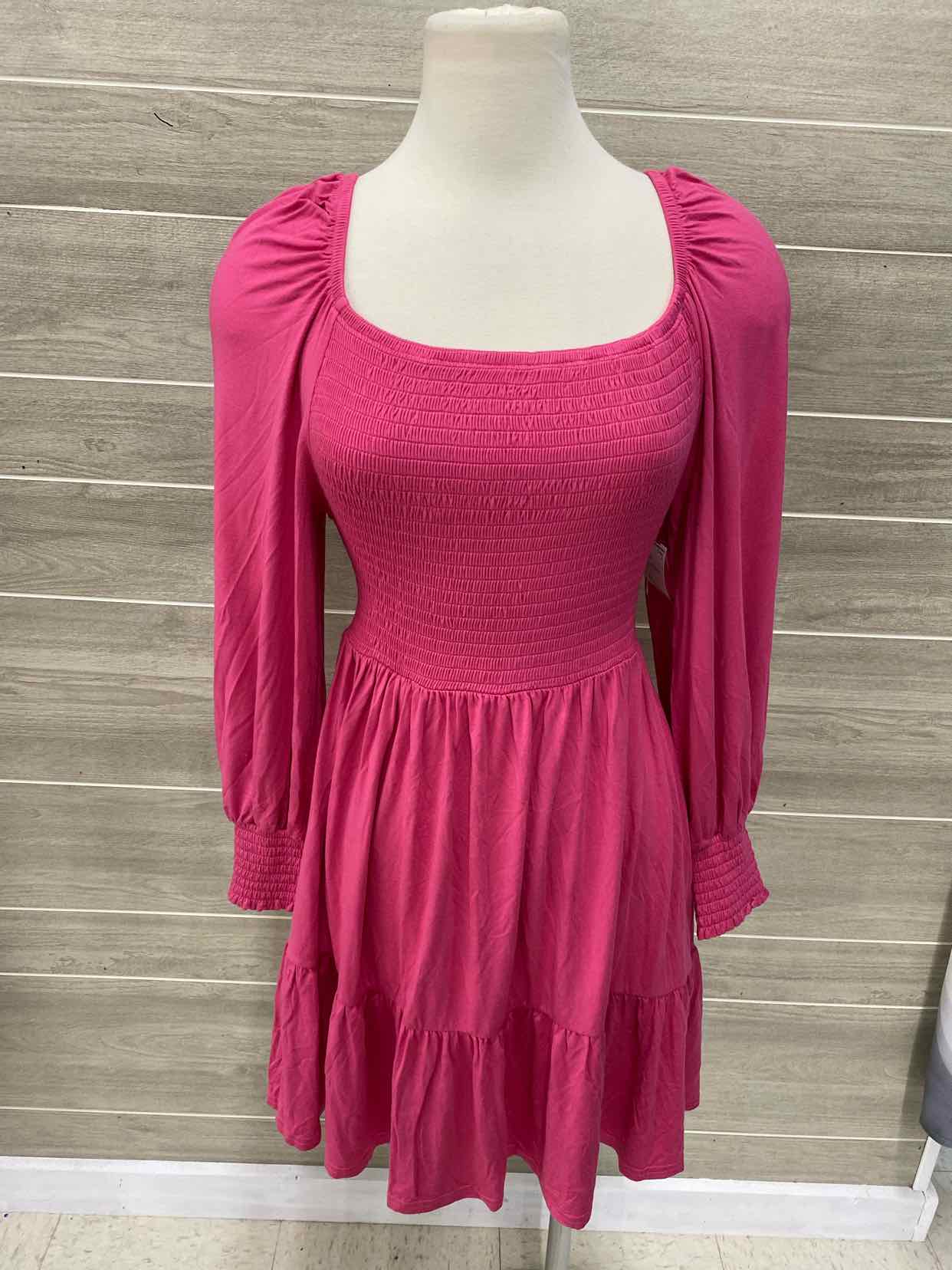 BB Dakota Pink Womens Size 6 Shirt