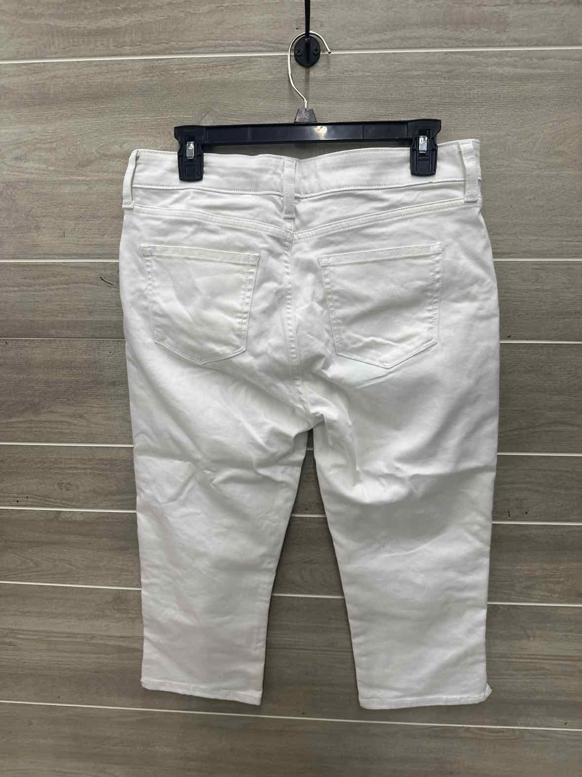 SJB Size 8 White Womens Pants