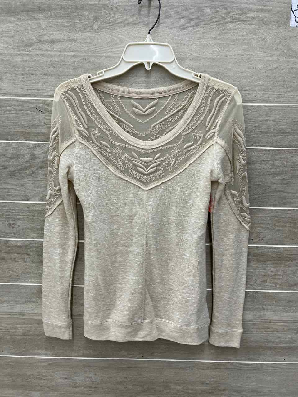 Maurices Cream Womens Women Size Small Shirt
