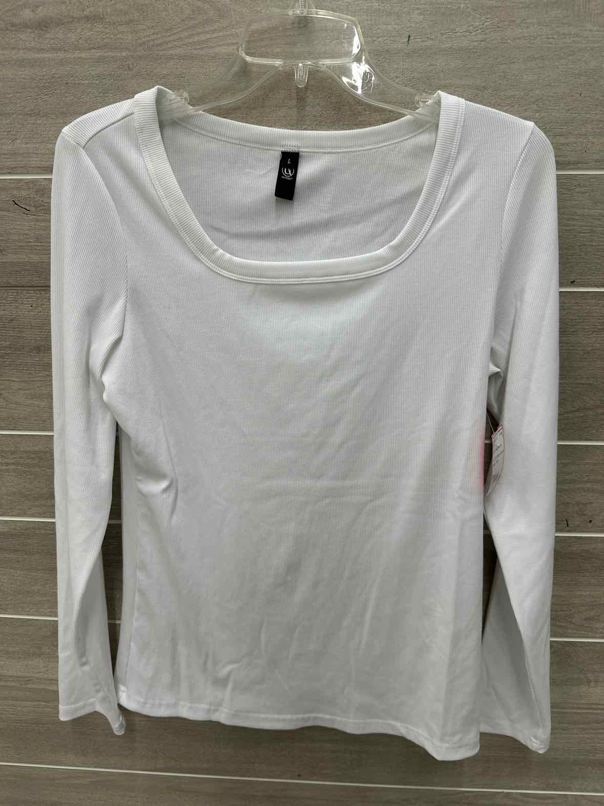 Size L White Junior Shirt