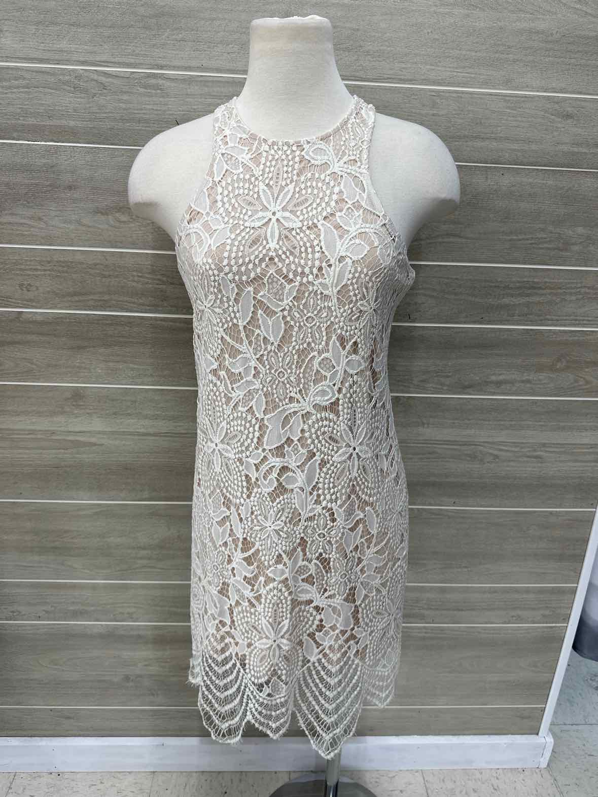 Express Cream Womens Size 6 Dress