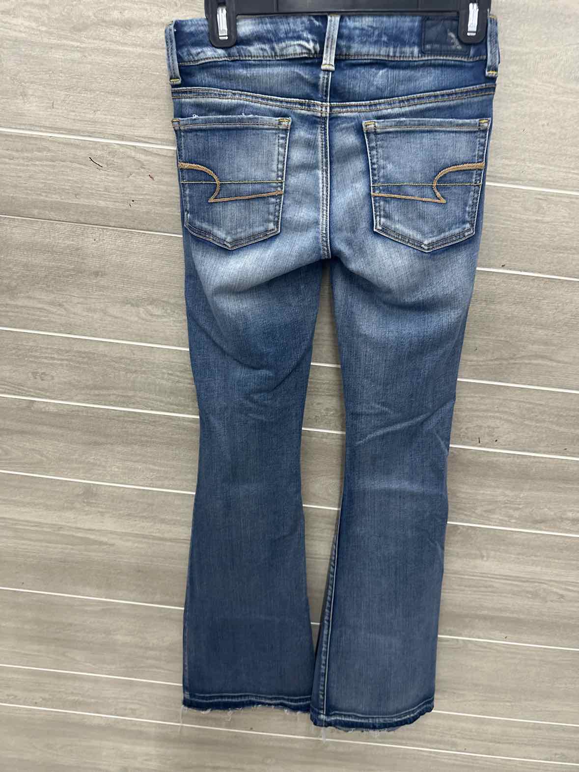 American Eagle Size 2 Blue Womens Jeans