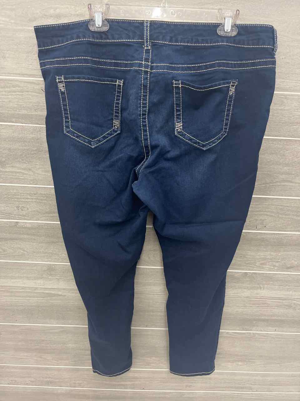 Maurices Size 18 Short Blue Plus Jeans