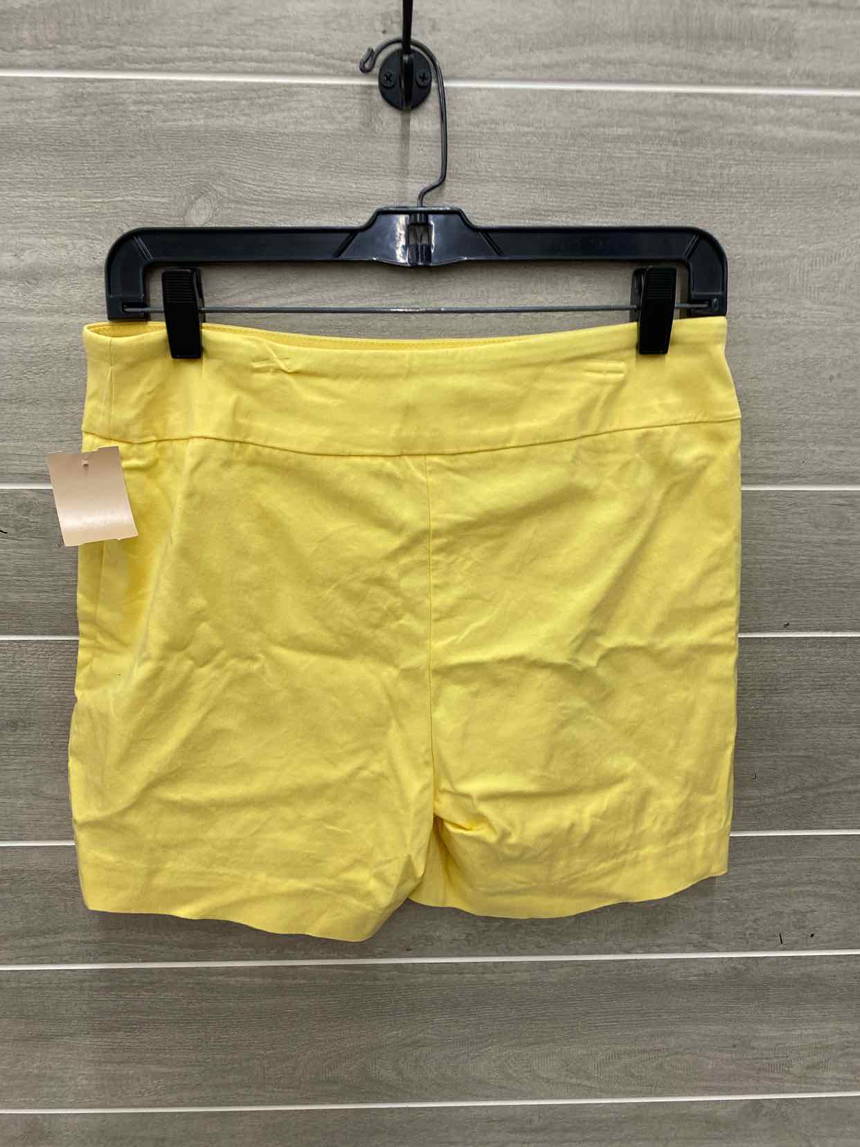 Yellow Womens Size 6 Shorts