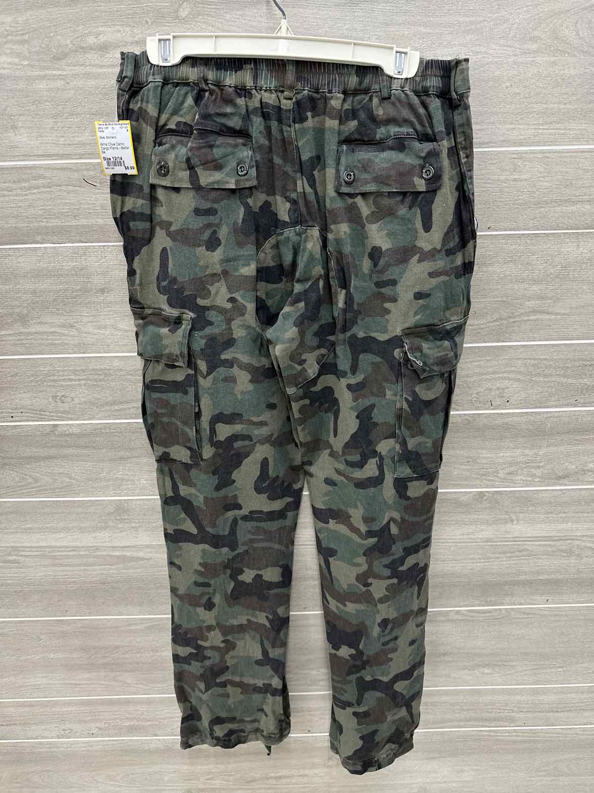 Olive Womens Size 12/14 Pants
