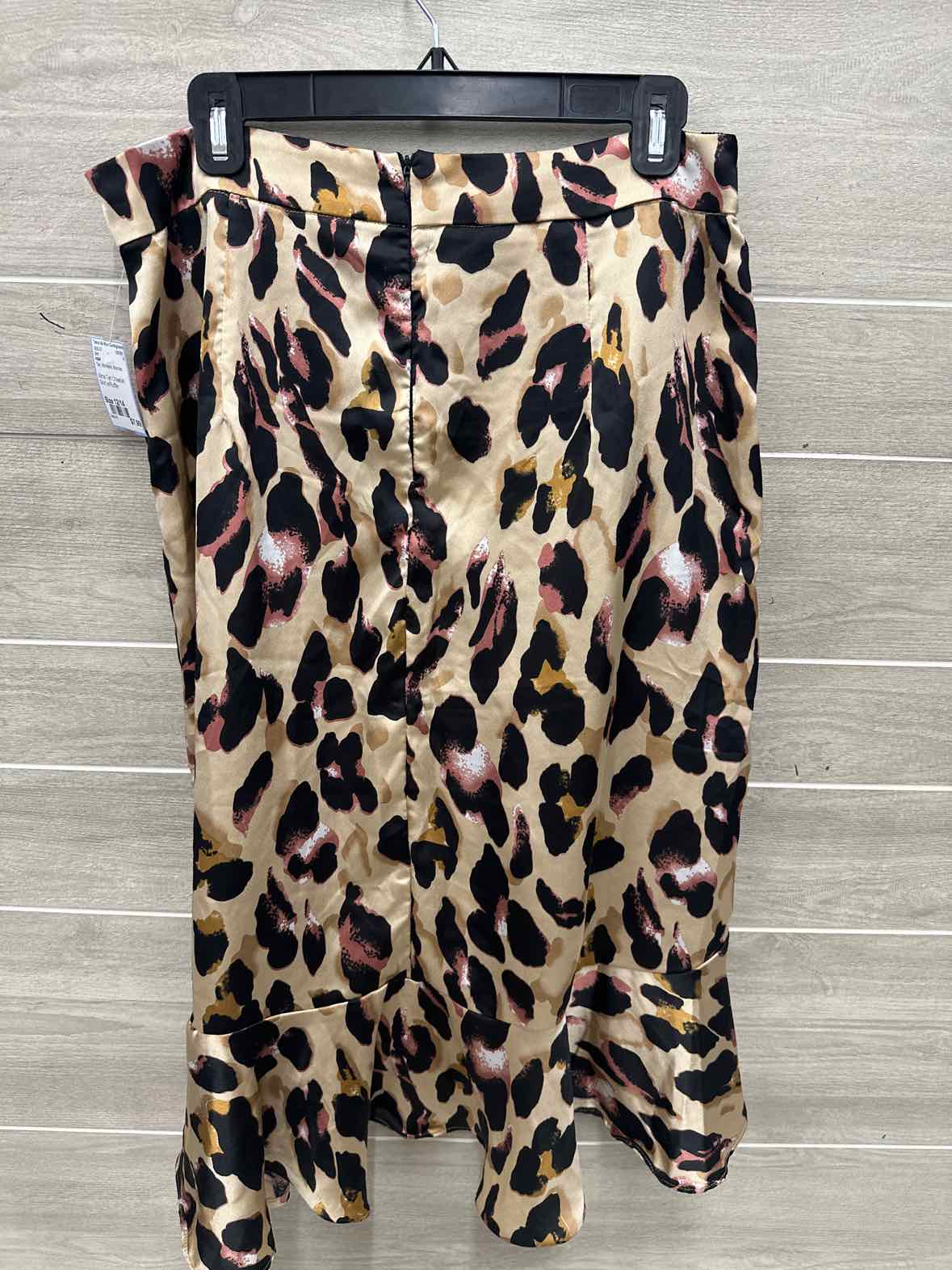 H&M Size 12/14 Tan Womens Skirt