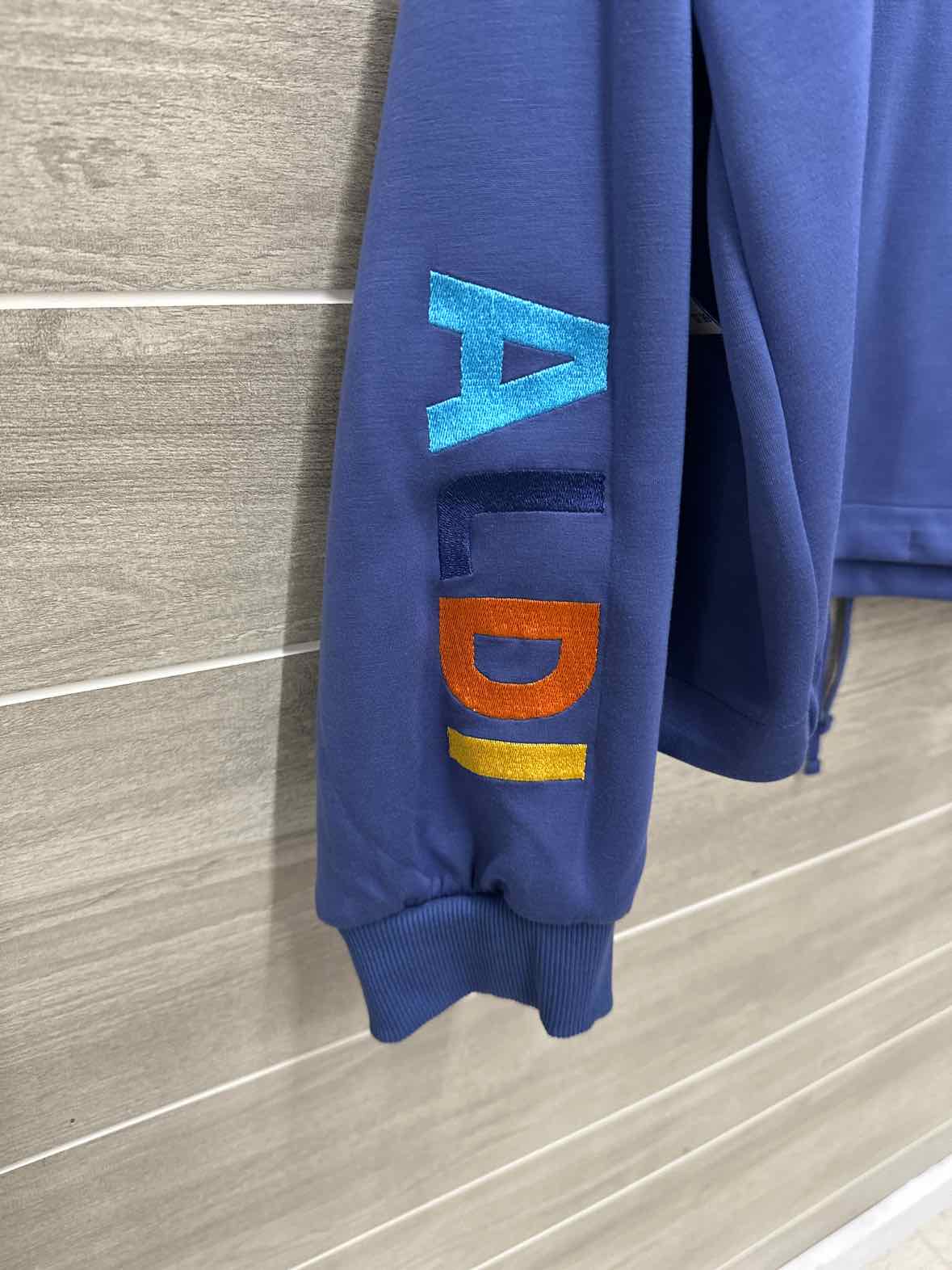 Size XL Blue Womens Sweatshirt