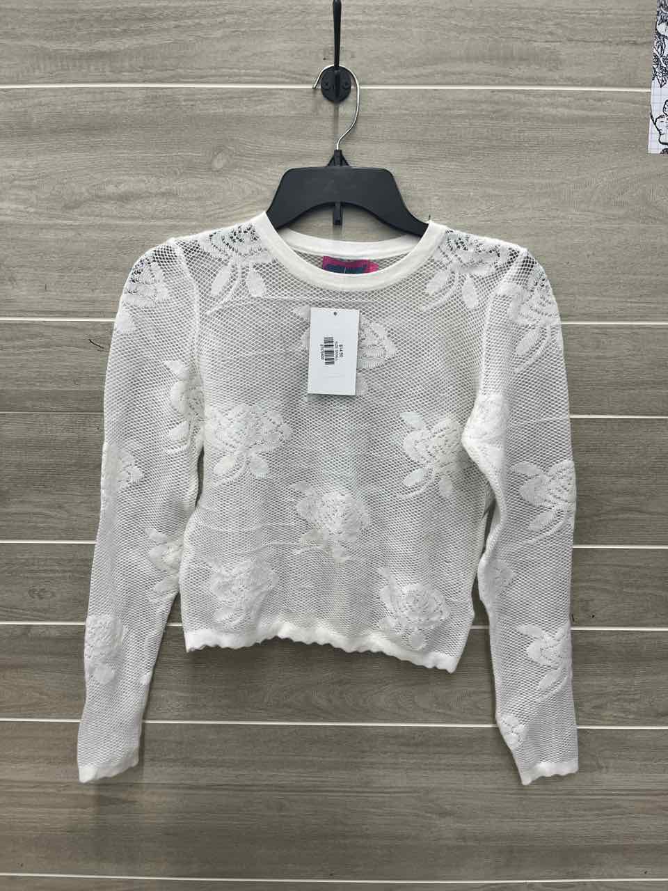 Size S White Junior Shirt