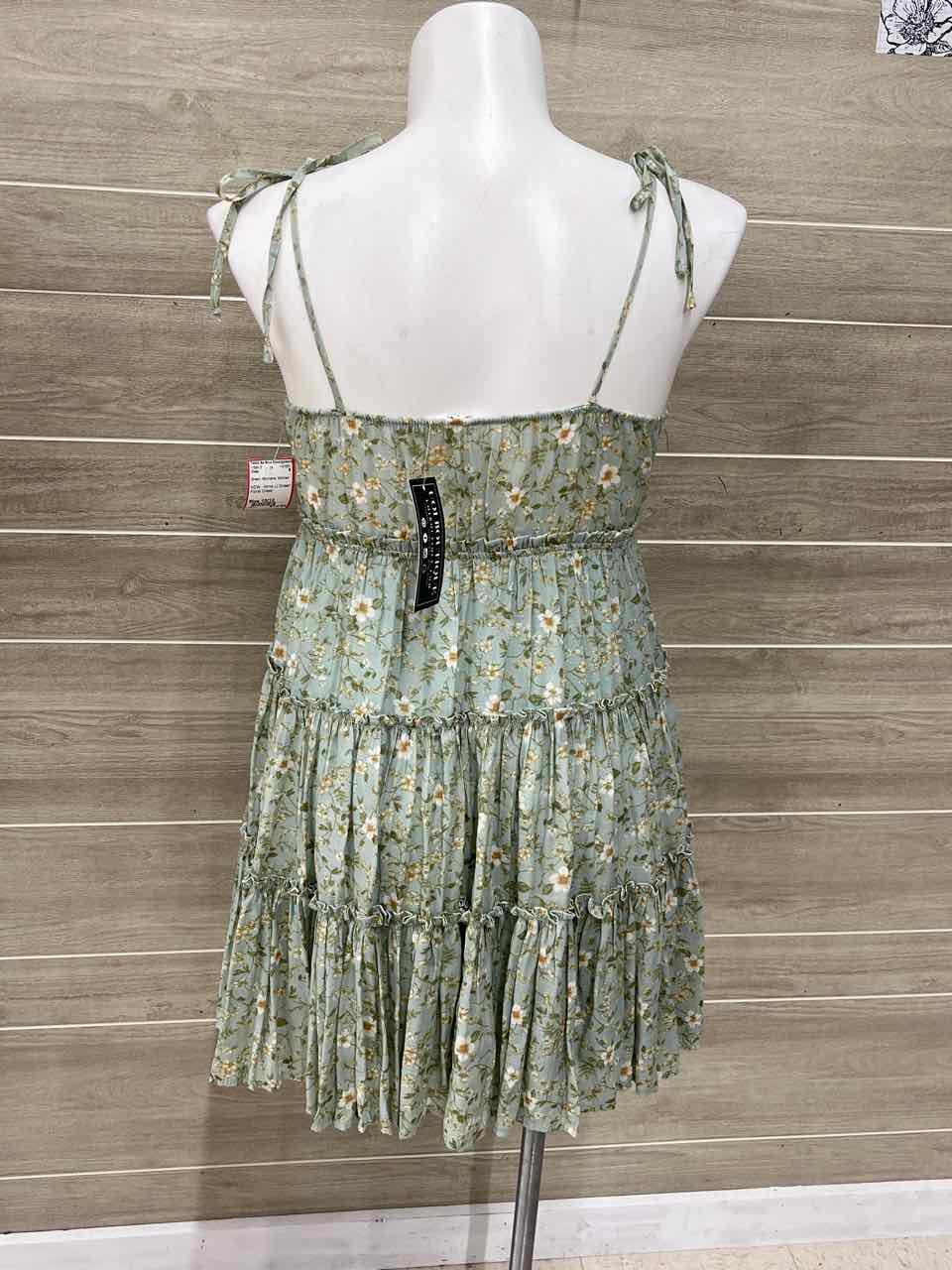 Green Womens Women Size 10/12 Dress