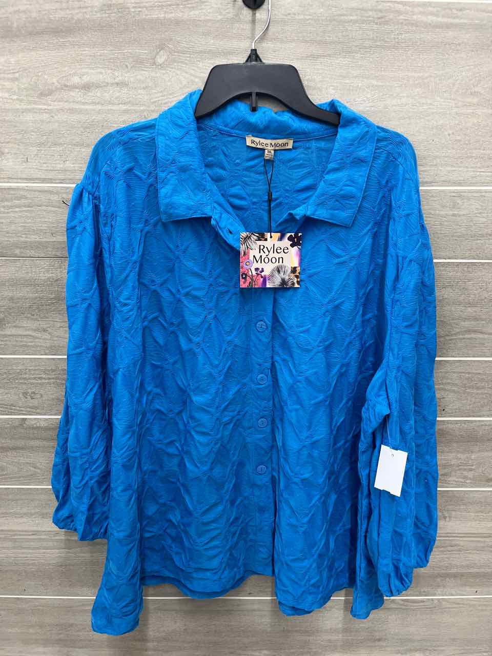 Blue Womens Size 3X Shirt