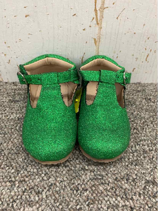 A Bear Co. Girls Size 6 Shoes/Boots