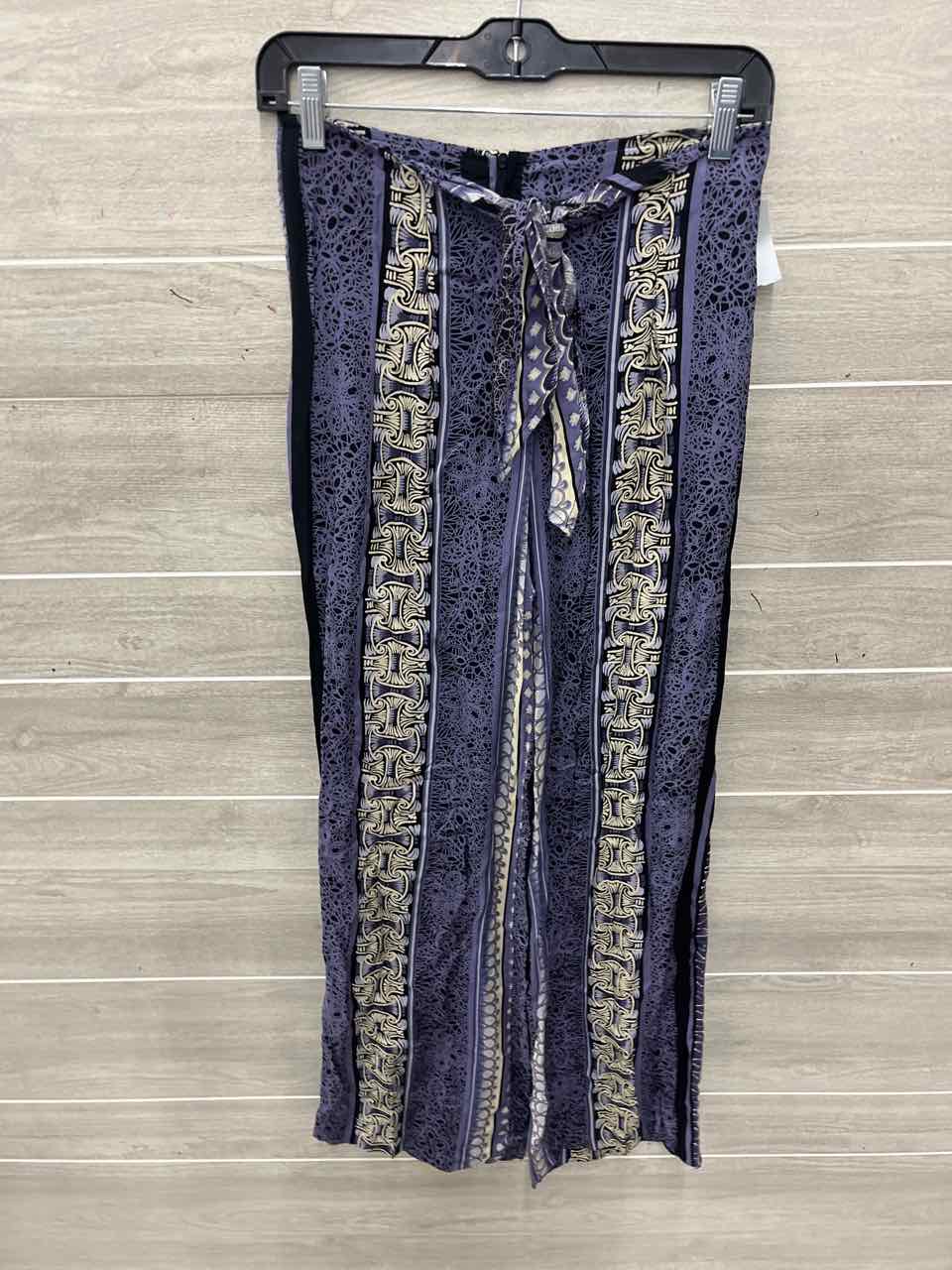 Size 3/4 Blue Womens Pants