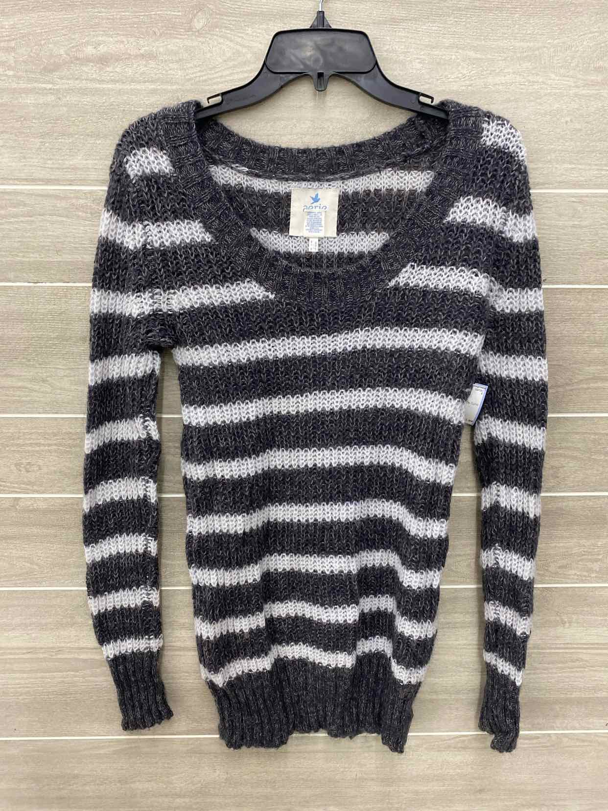 AERIE Gray Junior Size XS Sweater