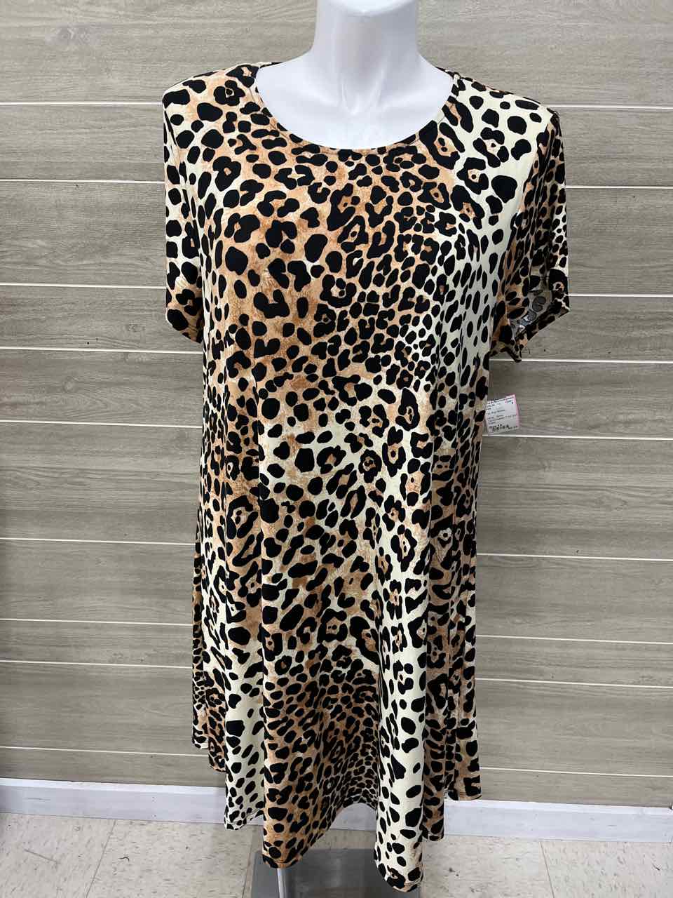 Size 1X Tan Plus Dress