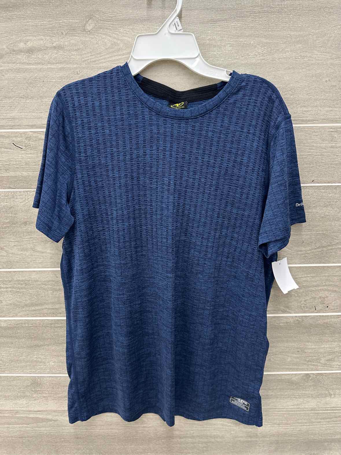 Athletic Works Boys Size 18 Shirt