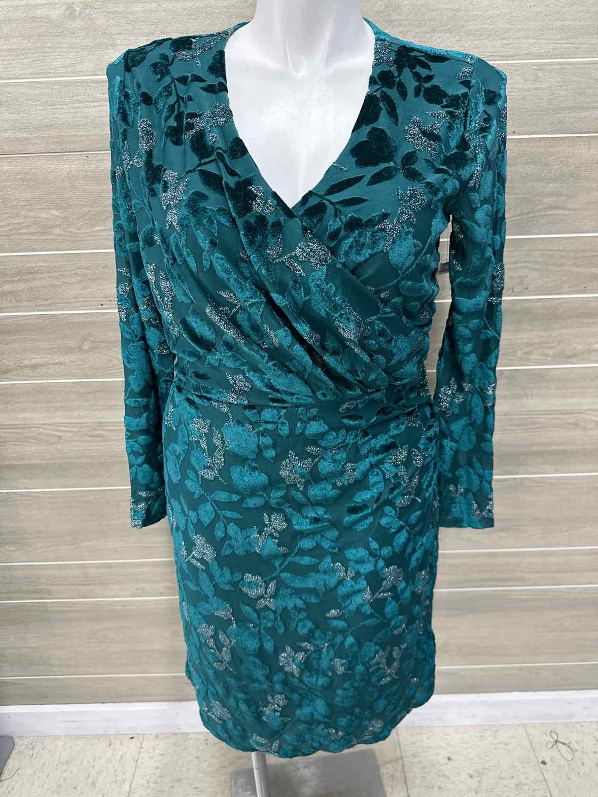 Isaac Mizrahi Size 10 Teal Womens Dress