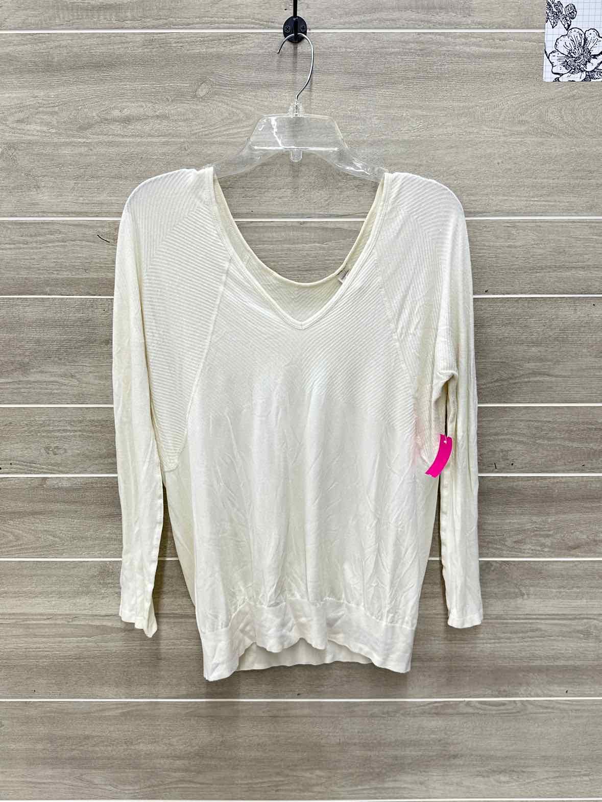 Sweaty Betty Size M Cream Womens Shirt