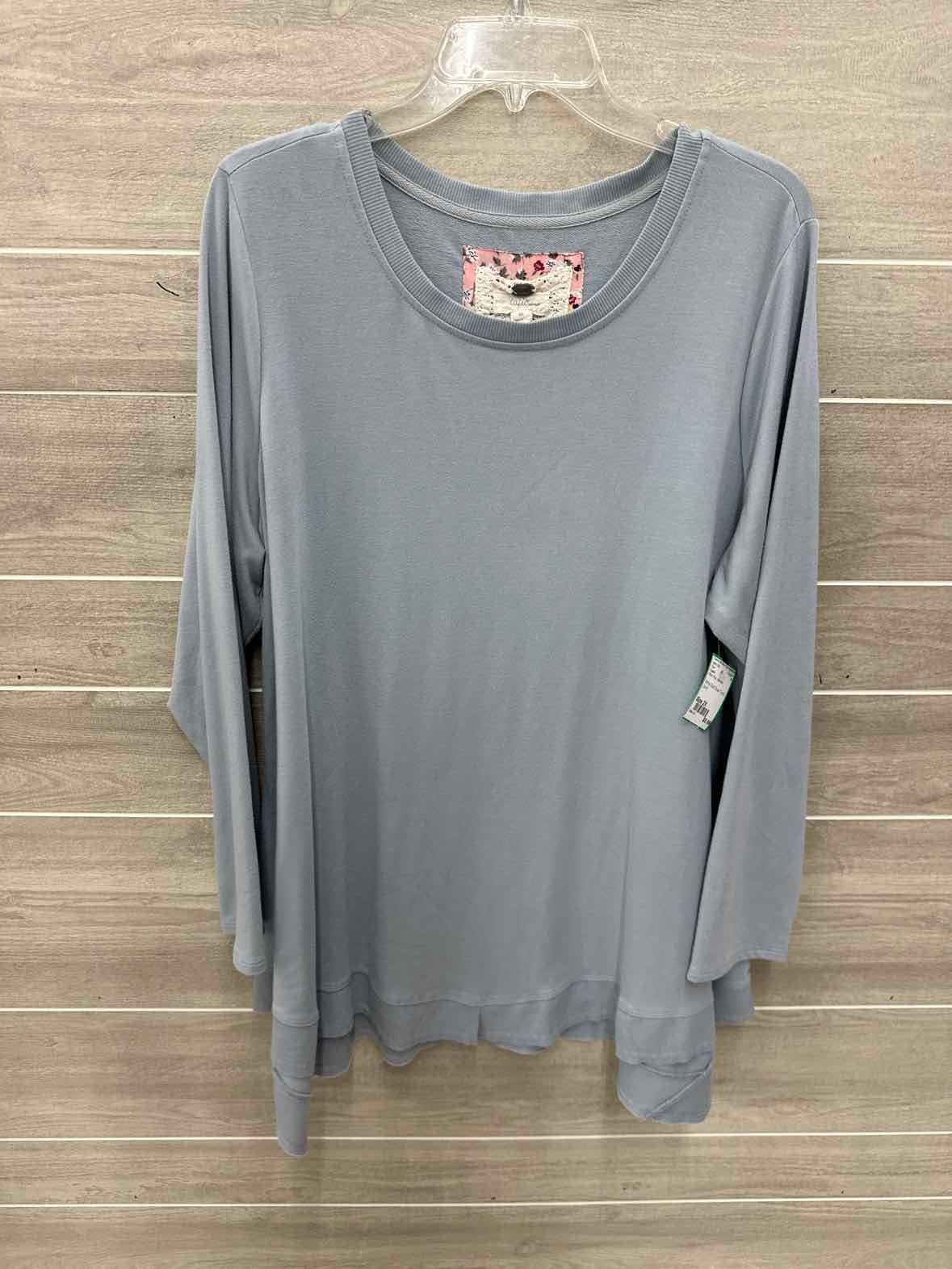 Cupio Size 2X Blue Plus Shirt