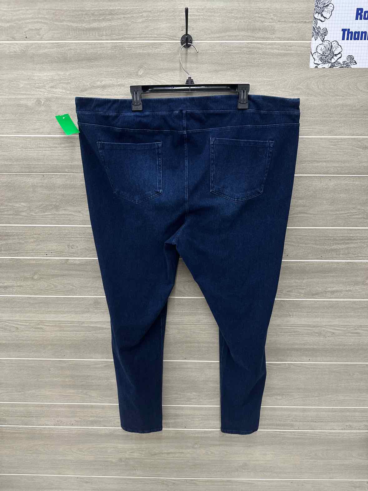 DG2 Size 24/26W Blue Plus Jeans