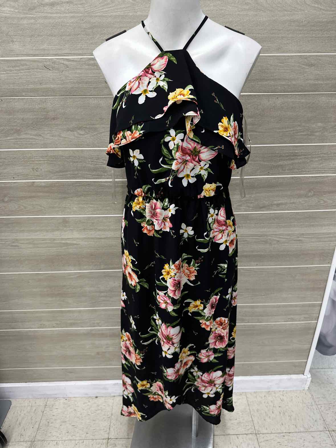 Lush Size 4 Black Womens Dress