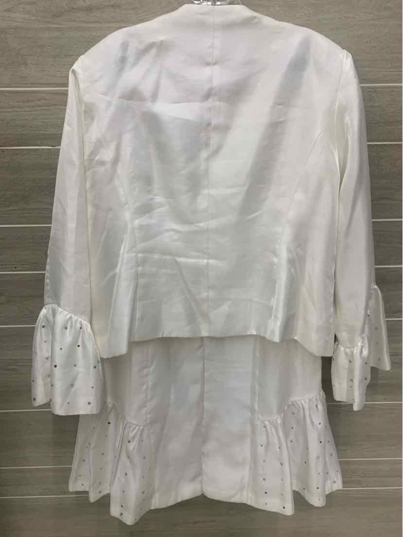 Ashro White Womens Size 20 Skirt Set