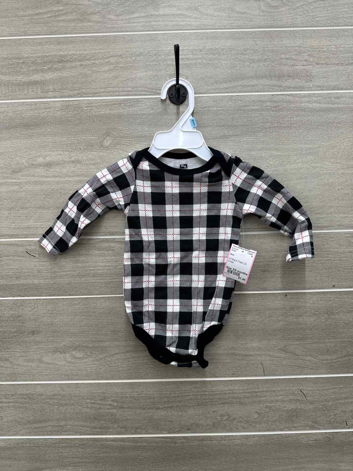 Infant 3/6 months Onsie
