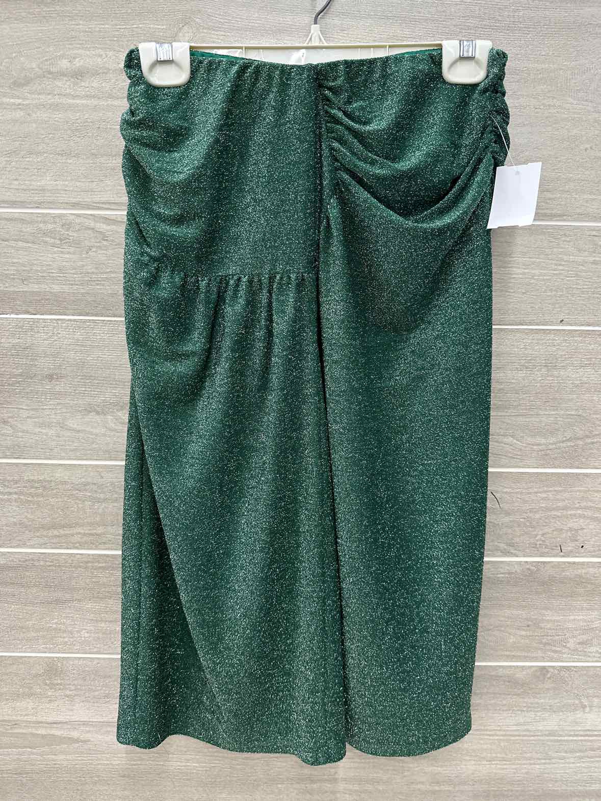Unique Vintage Green Womens Size 6/8 Skirt