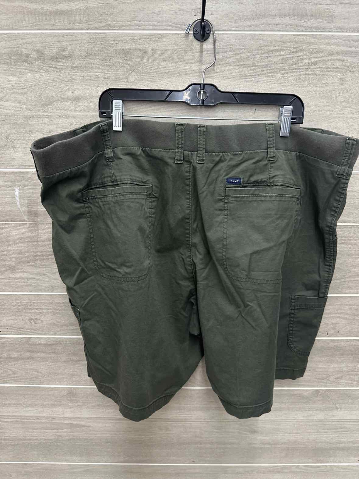 Lee Size 24W Olive Plus Shorts