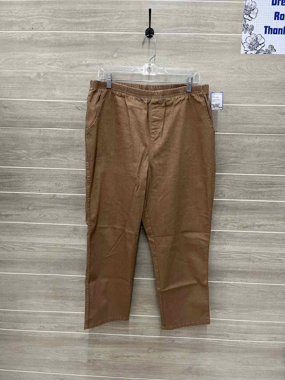 D & Co Size 16/18 P Tan Plus Pants