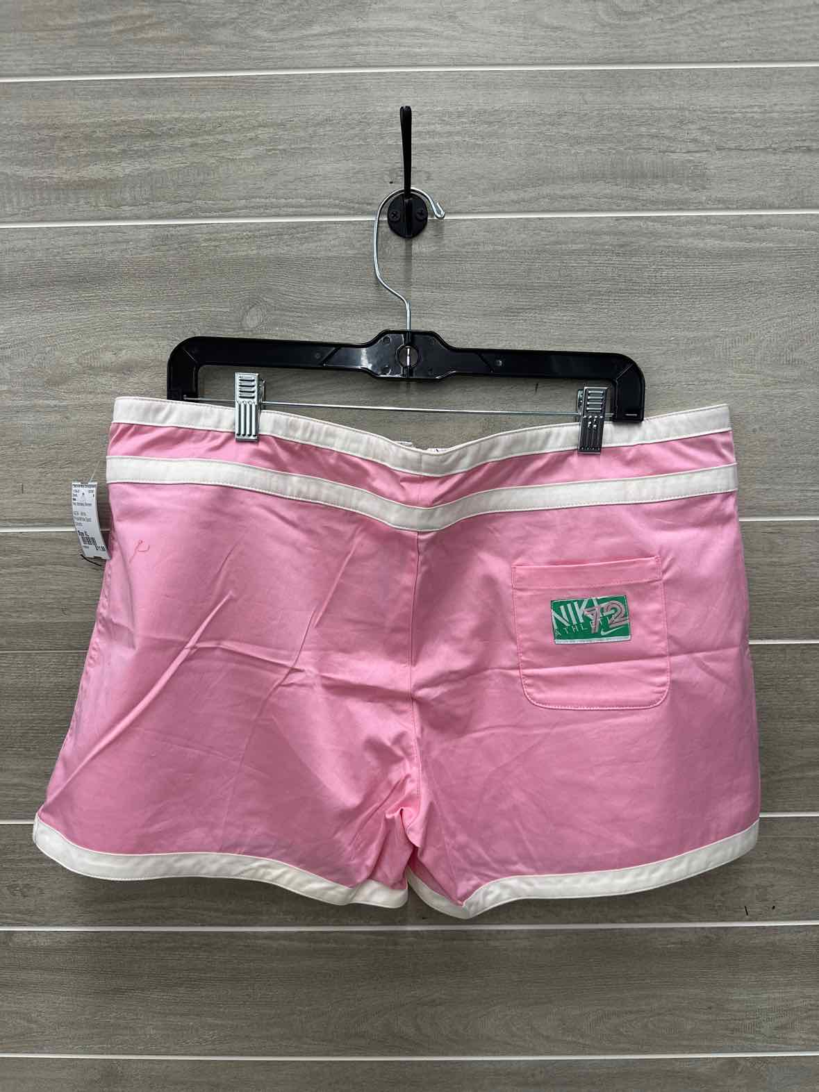 Nike Size XL Pink Womens Shorts