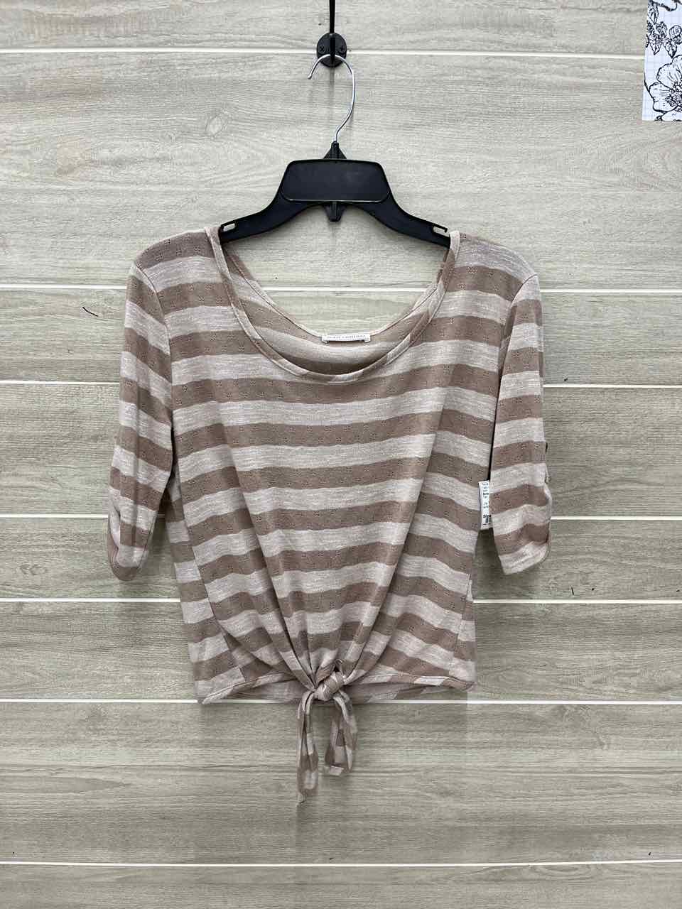 Body Central Tan Junior Size S/M Shirt