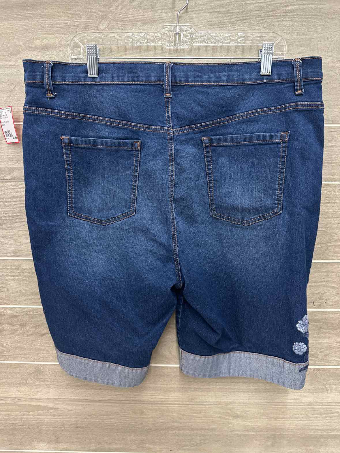 Gloria Vanderbilt Size 18W Blue Plus Shorts