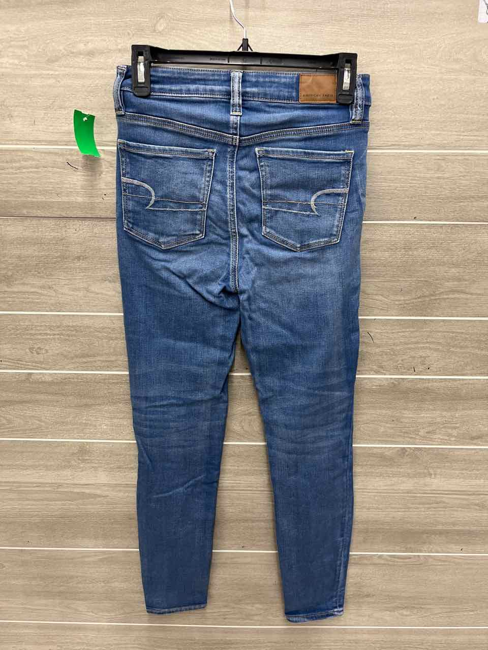 American Eagle Size 4 Short Blue Womens Jeans