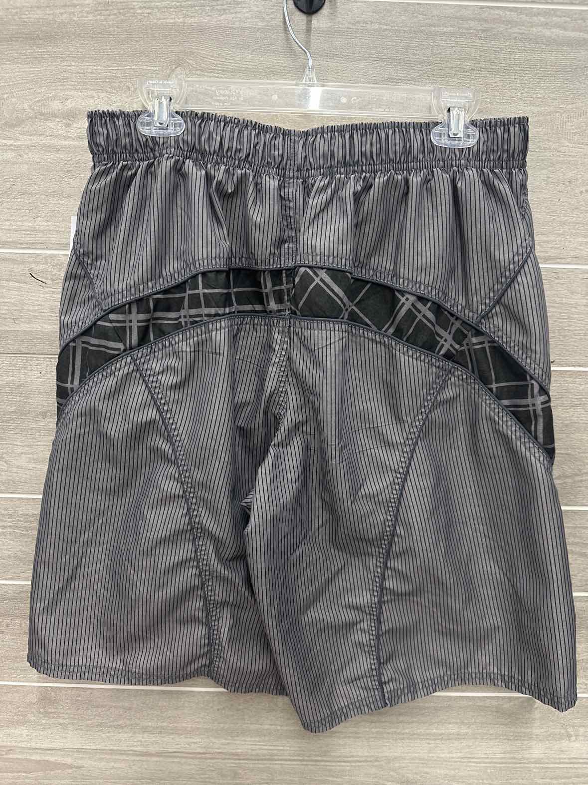 Airwalk Size 32-34 Men Mens Swim Trunks