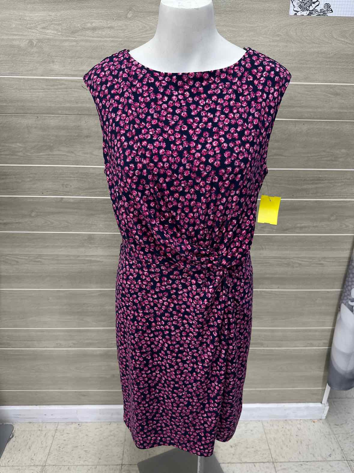 ann taylor petite dresses Ann Taylor Size 10P Navy Petite Dress