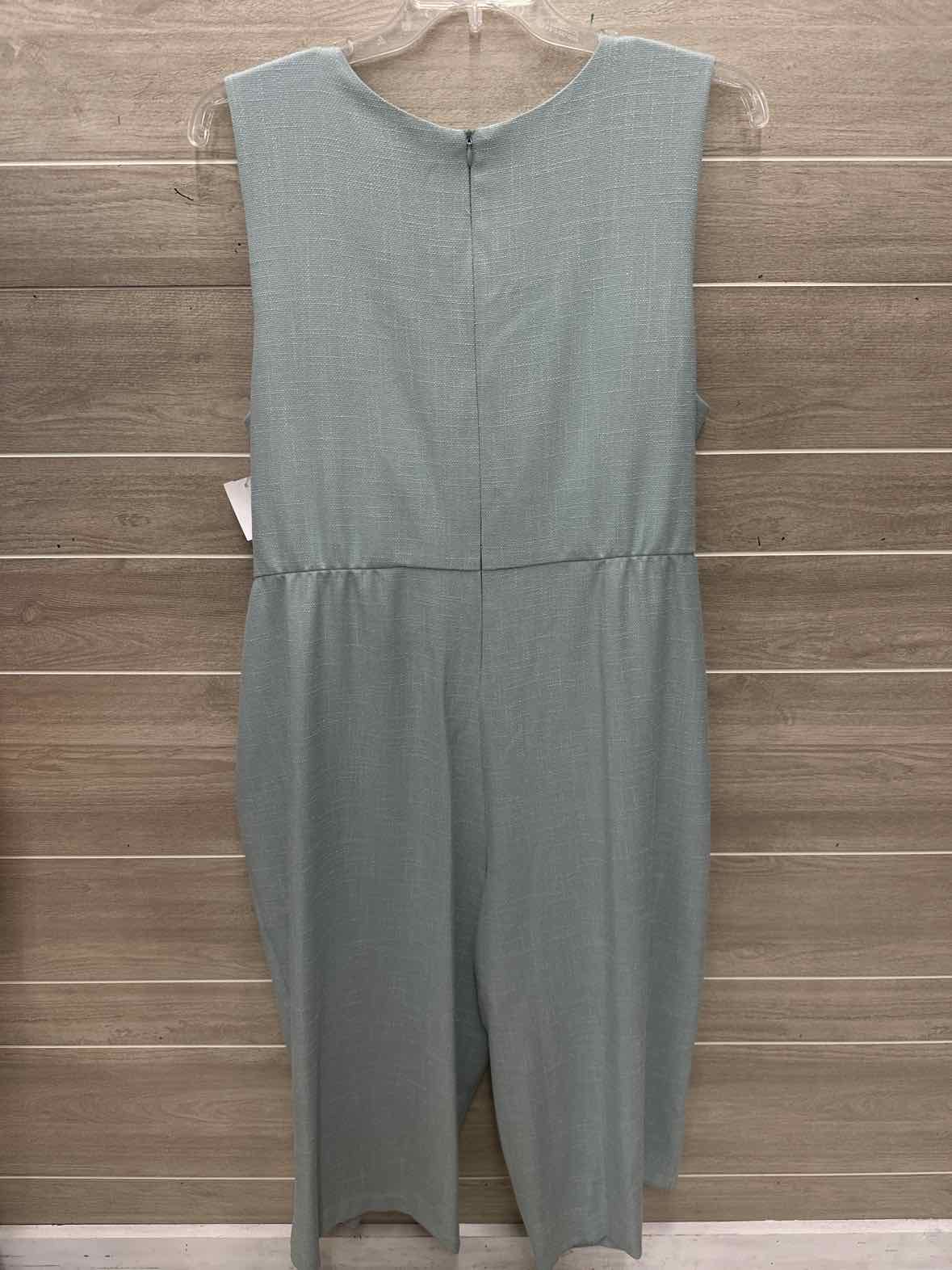 Connected Size 20W Green Womens Jumper