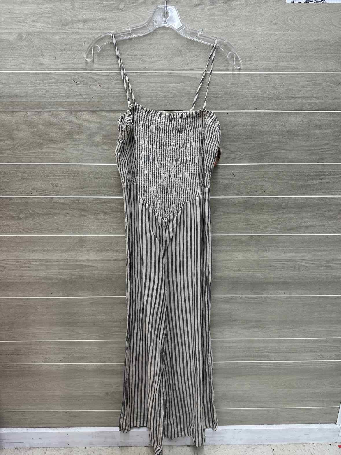 American Eagle Size 8 Gray Womens Jumper