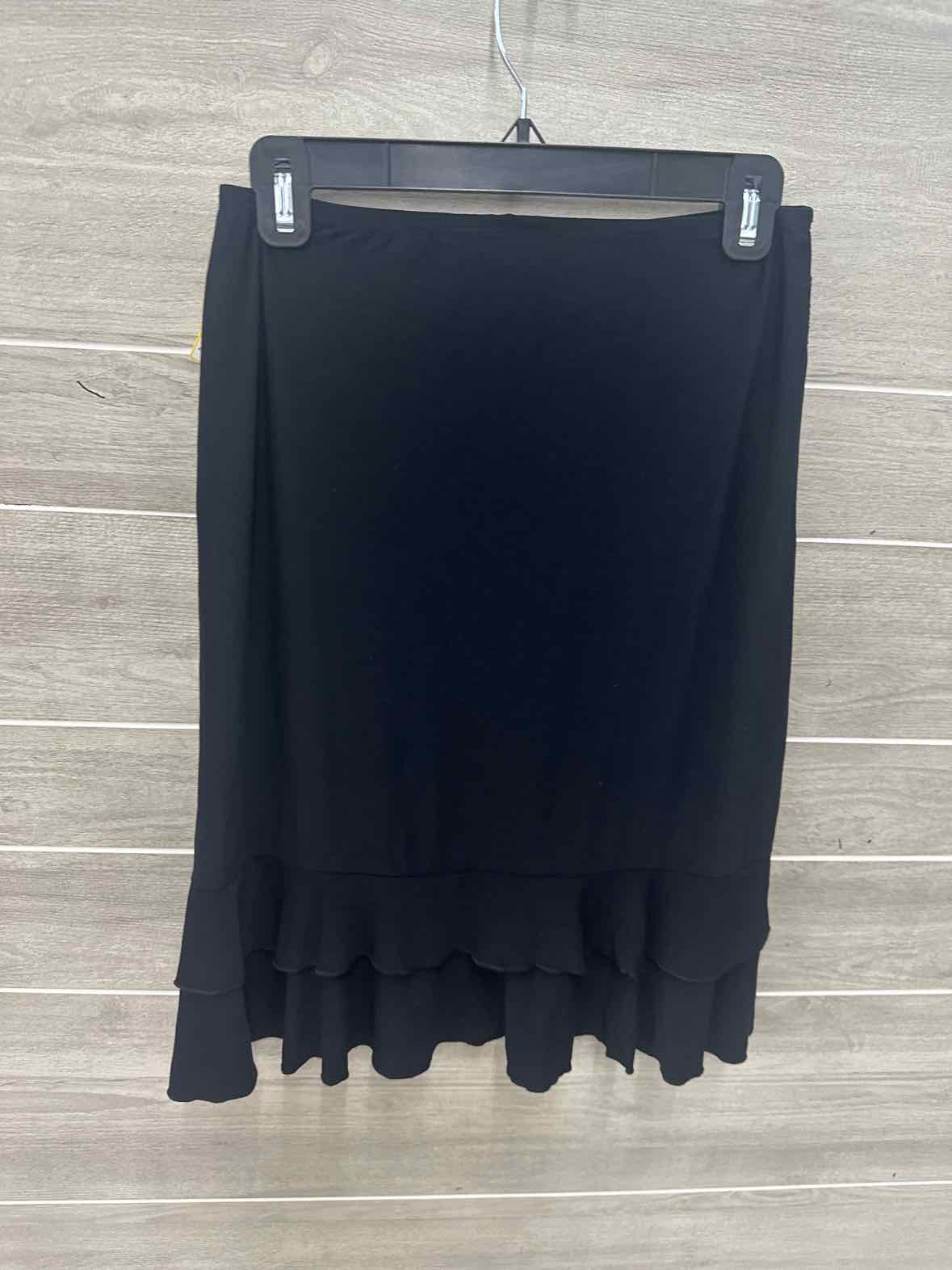 Black Junior Women Size 8 Skirt