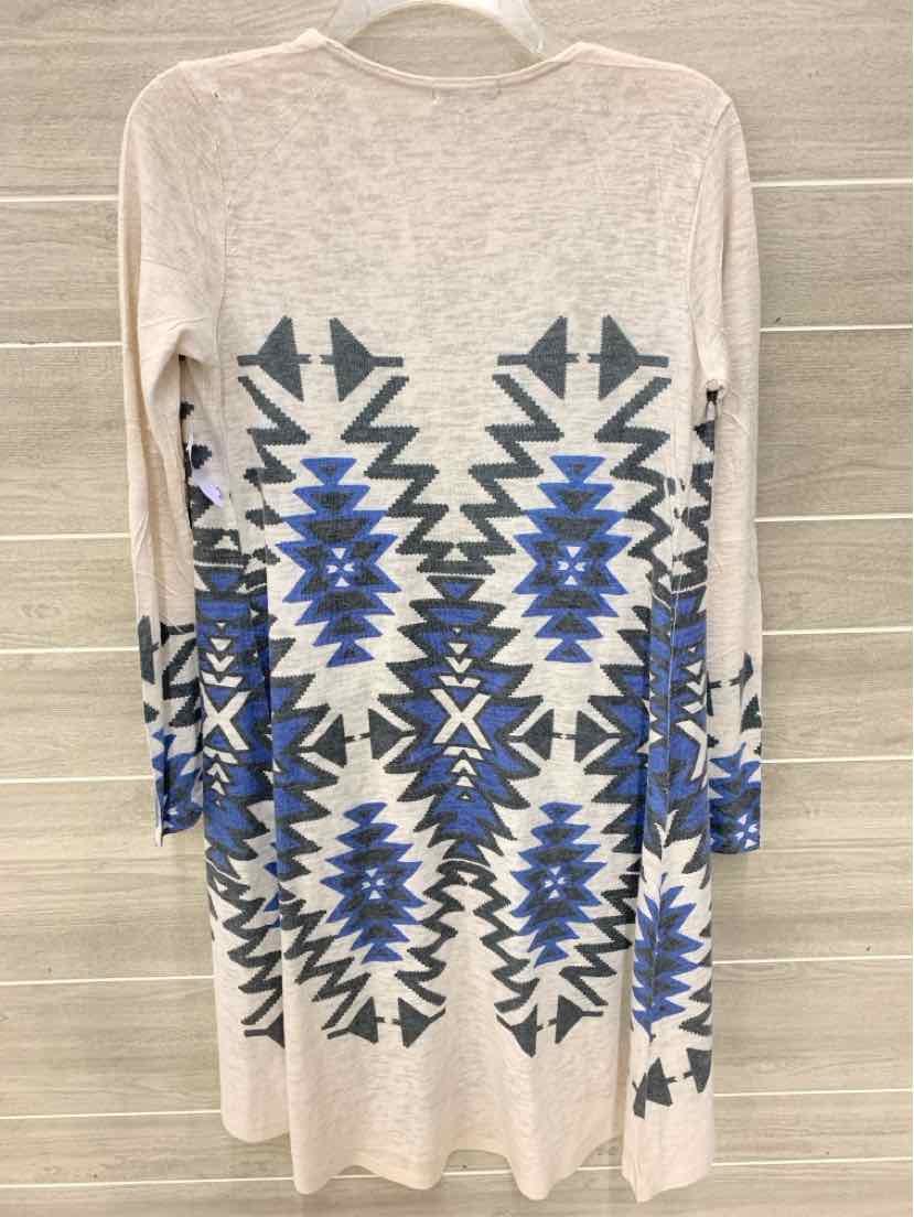 Charlotte Russe Beige Junior Size Small Shirt